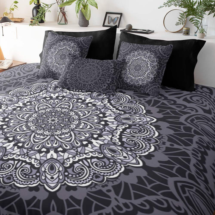 Black & White Mandala Black & White Mandala Quilt Cover Set